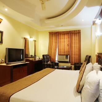 TG Rooms Padam Singh Road, New Delhi 5